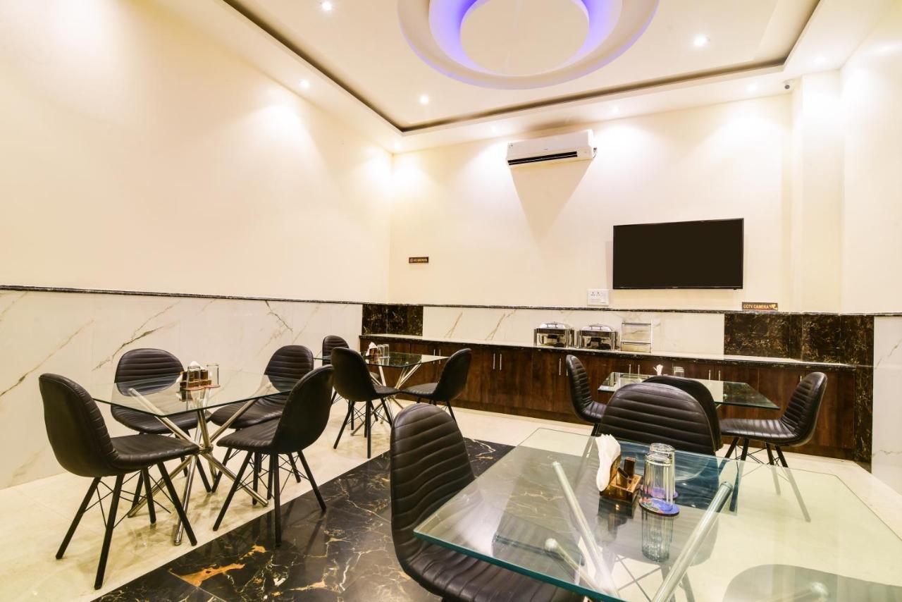 Olivia Hotels At Delhi Airport New Delhi Buitenkant foto