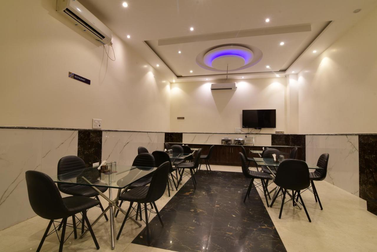 Olivia Hotels At Delhi Airport New Delhi Buitenkant foto